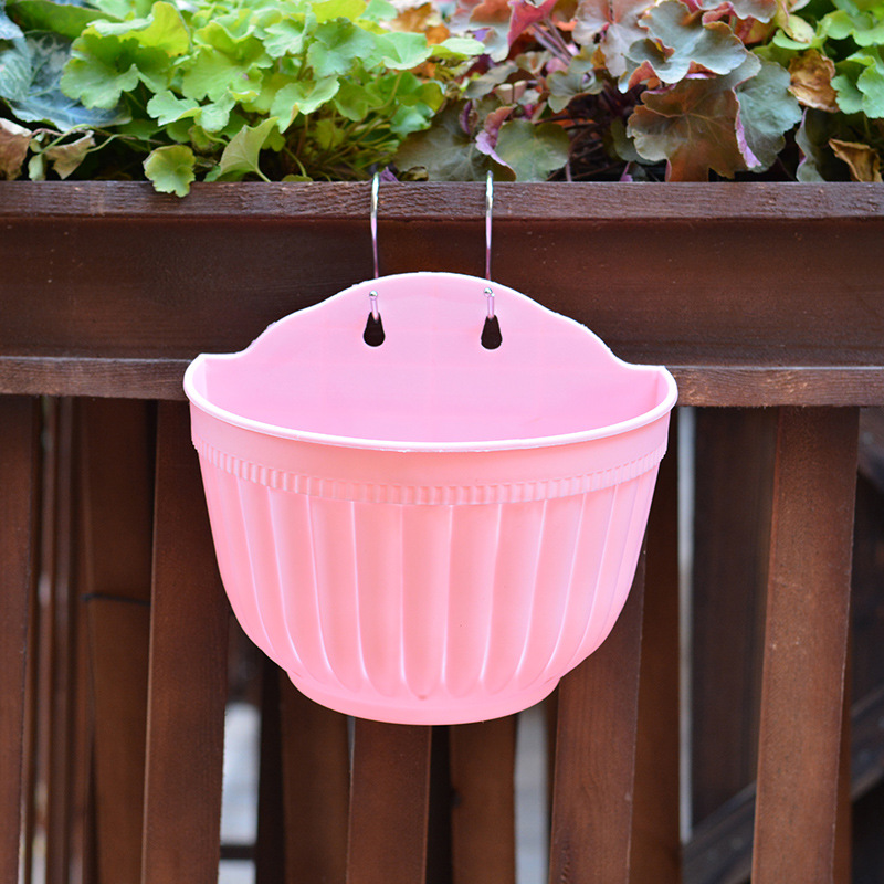 Plastic wall hanging flower pot Plastic Pot Manufacturers