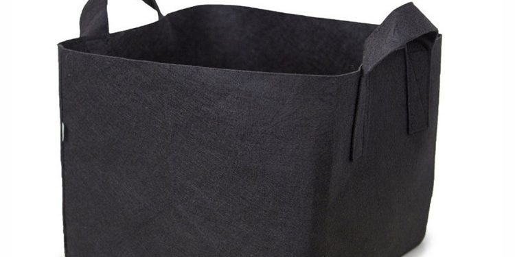 Custom non-woven seedling bag (1)